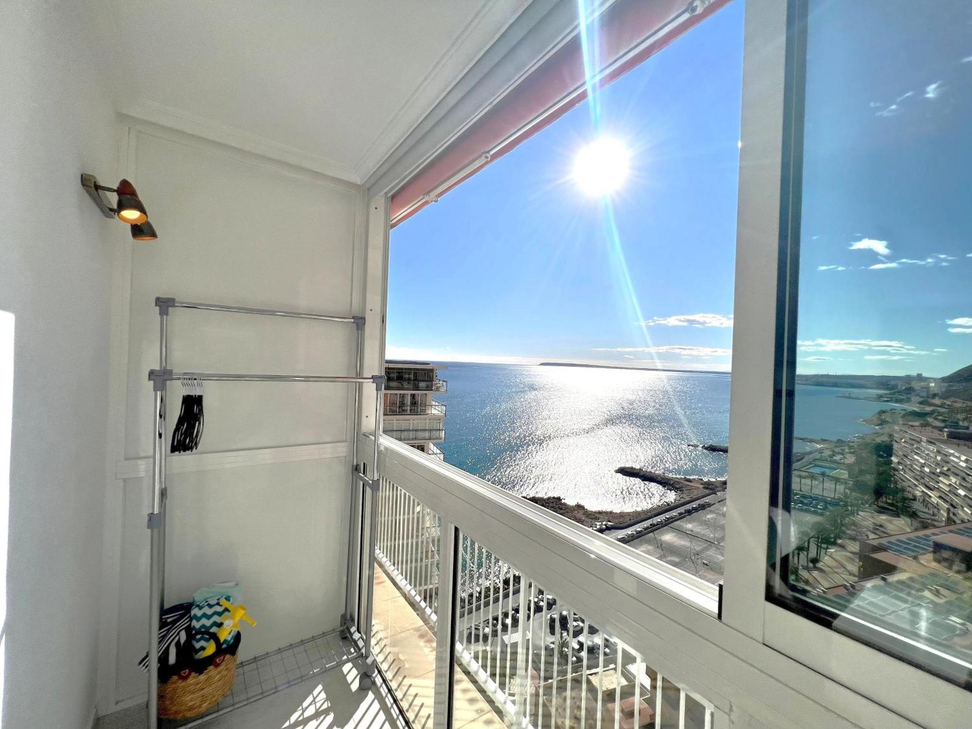 Appartement Vistas Al Mar. Gran Salon. Playa A 1 Minuto. Wifi à Alicante Extérieur photo