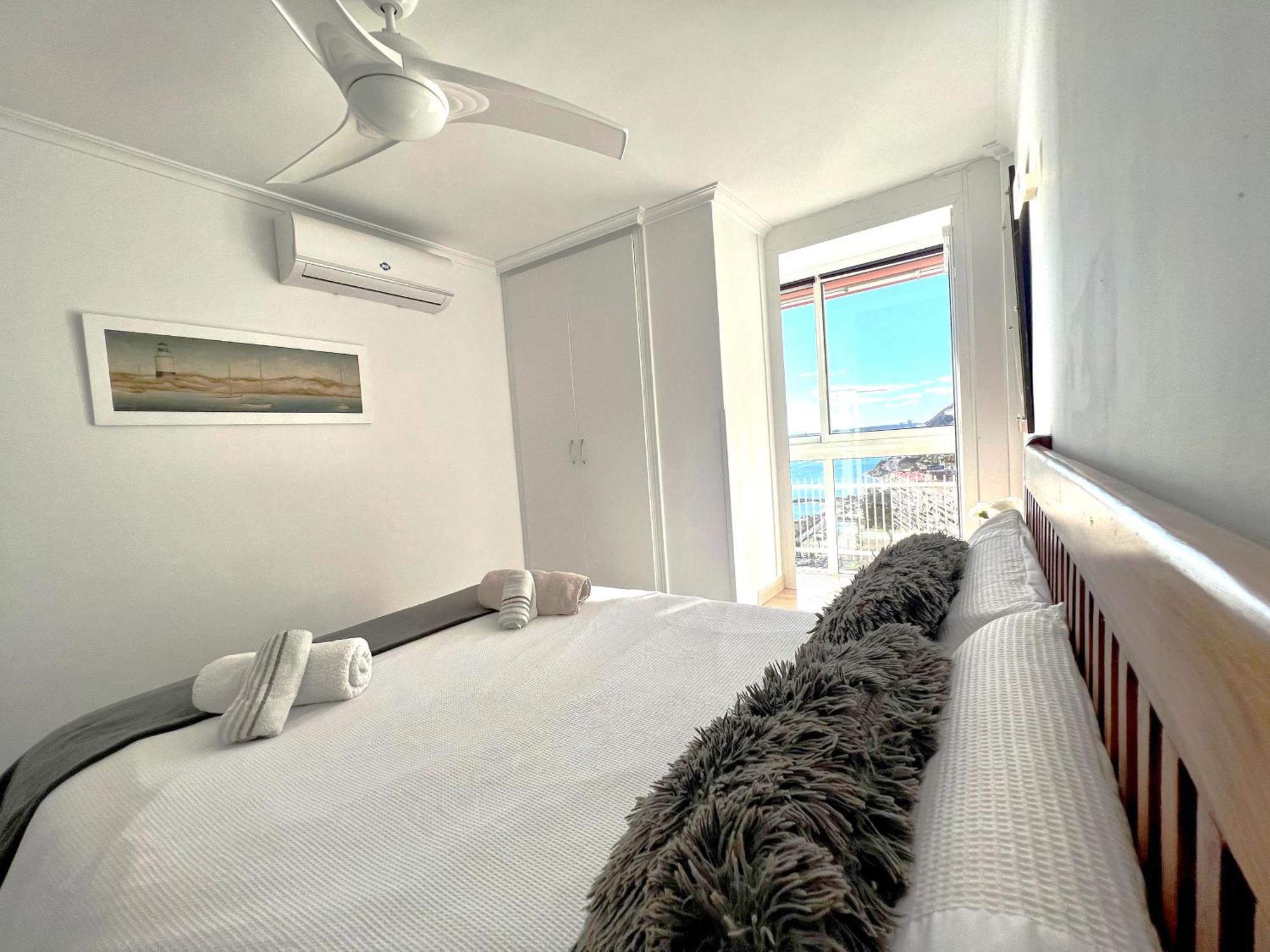 Appartement Vistas Al Mar. Gran Salon. Playa A 1 Minuto. Wifi à Alicante Extérieur photo