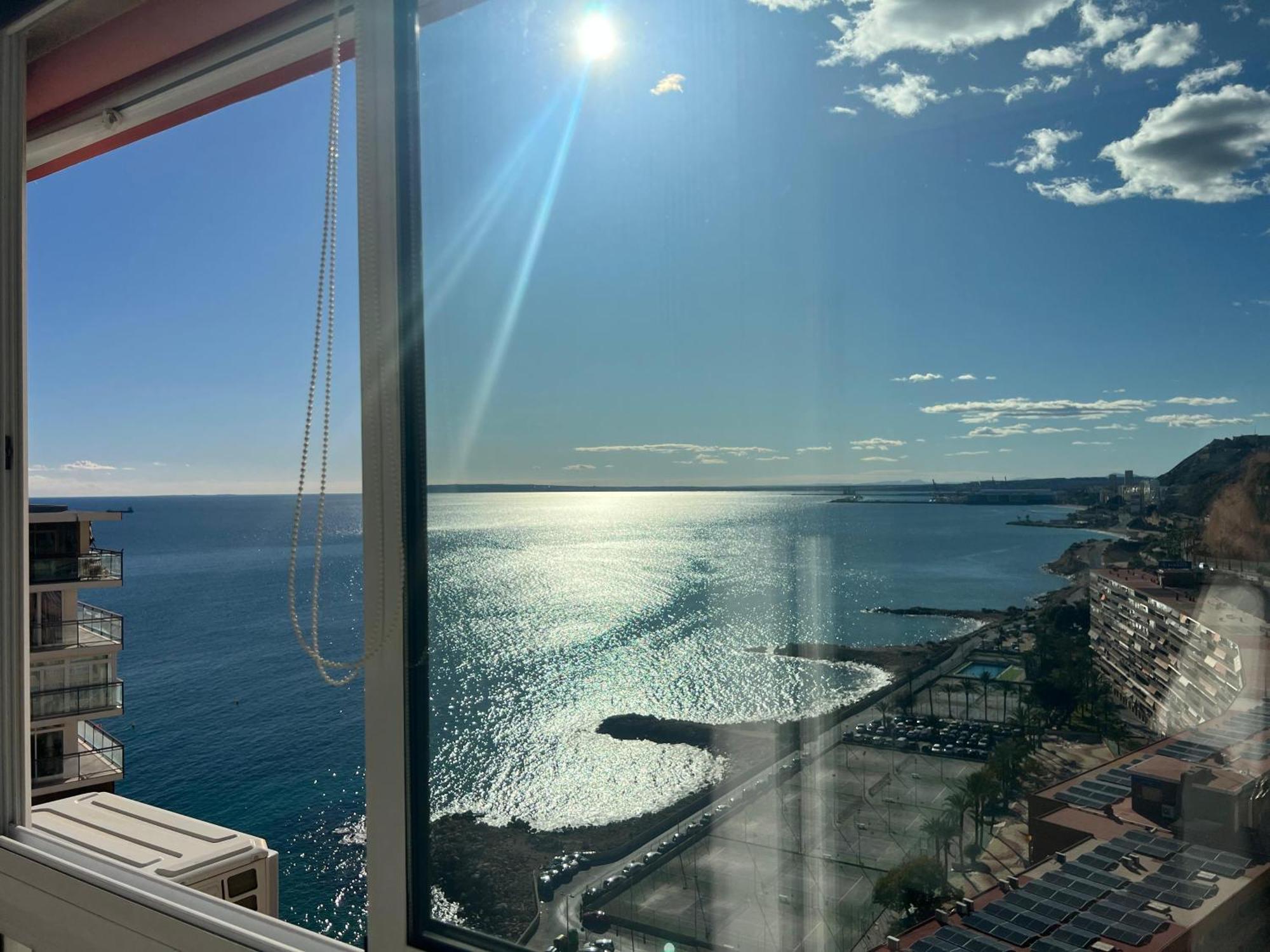 Appartement Vistas Al Mar. Gran Salon. Playa A 1 Minuto. Wifi à Alicante Extérieur photo